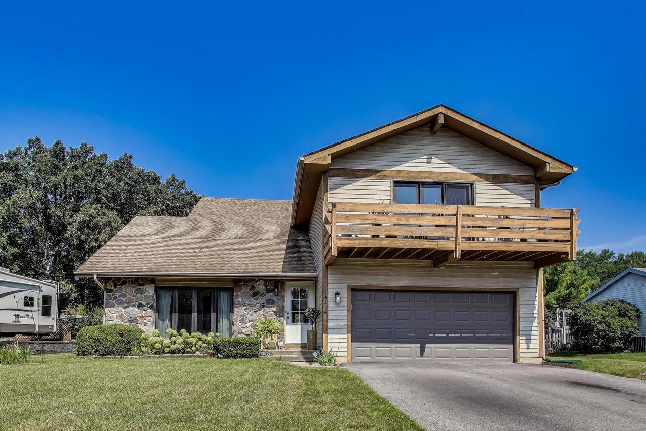17474 W Hickory Ln., Grayslake, IL 60030