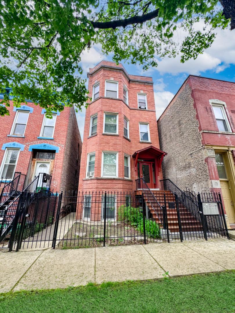1456 N Campbell Ave., Chicago, IL 60622