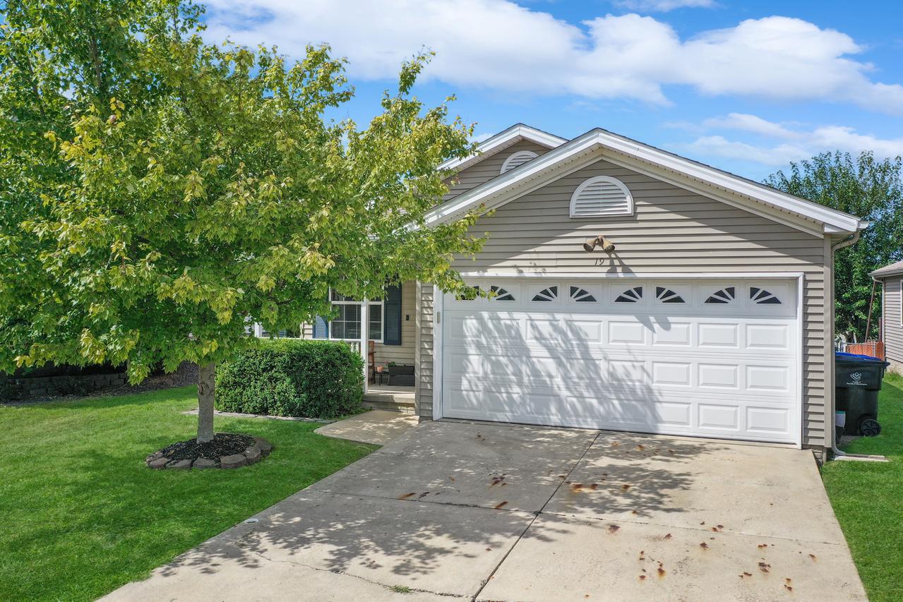 19 Andy Ct., Bloomington, IL 61704