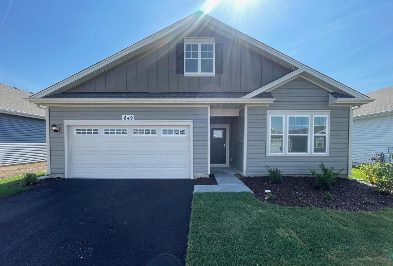 849 Mesa Ln., Pingree Grove, IL 60140