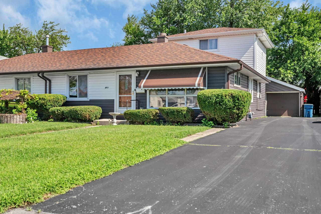 8955 S Corcoran Rd., Hometown, IL 60456