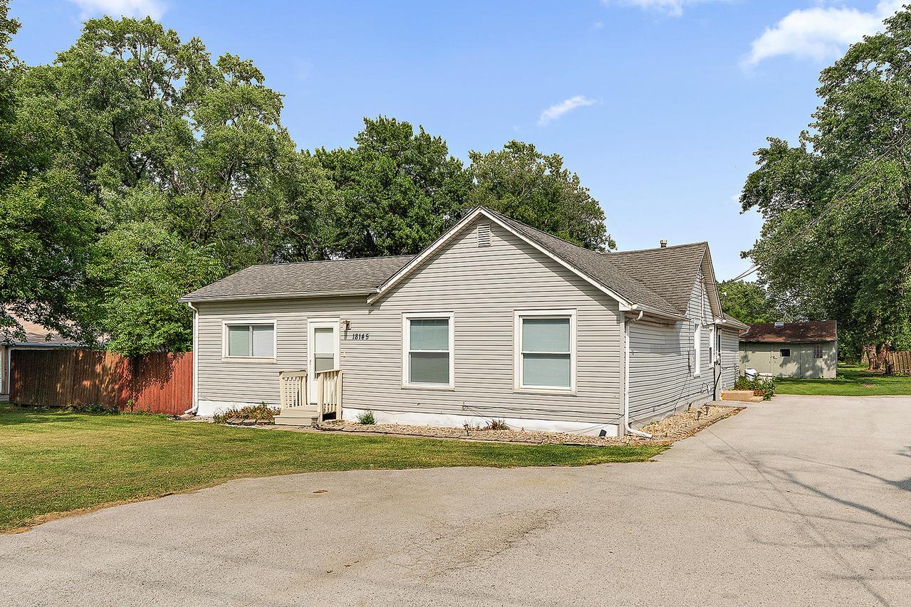 18145 Harlem Ave., Tinley Park, IL 60477