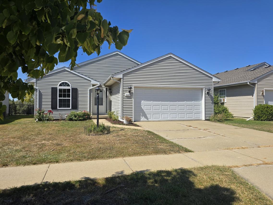 615 Erin Dr., Champaign, IL 61822
