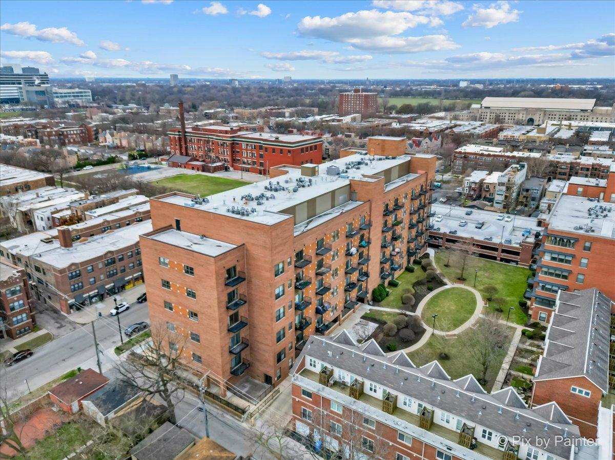 1000 E 53rd St. #221, Chicago, IL 60615