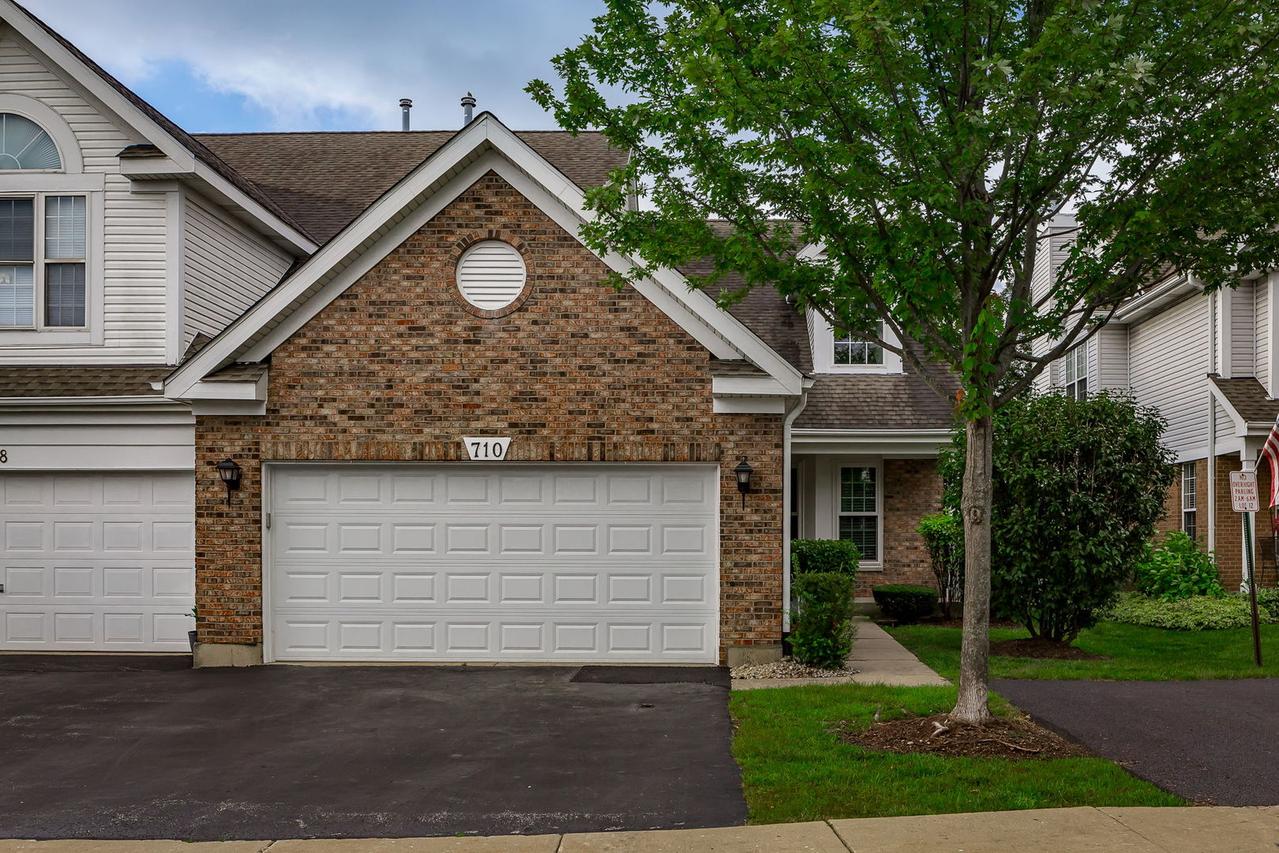 710 Citadel Dr., Westmont, IL 60559