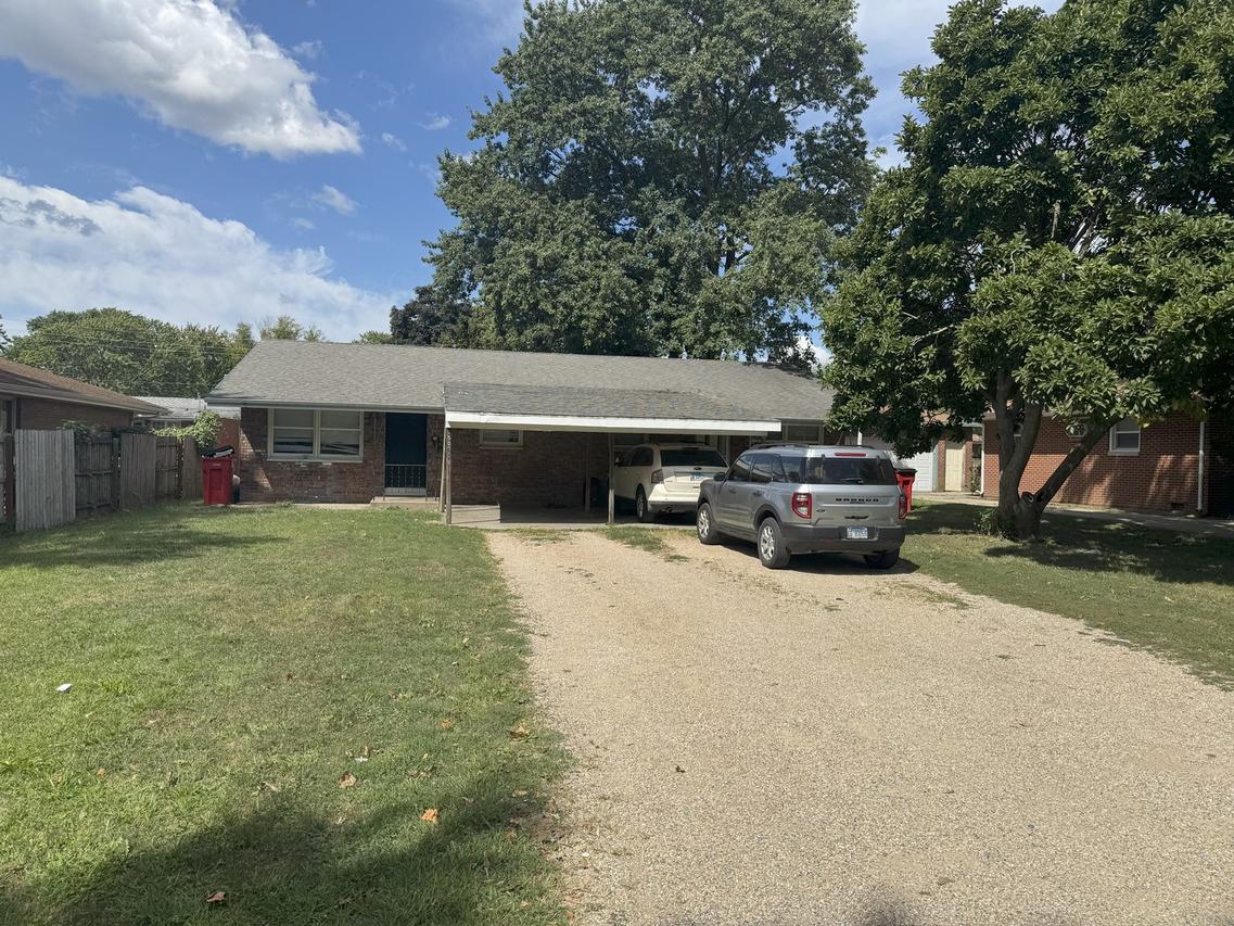 1507 N Mckinley Ave., Champaign, IL 61821