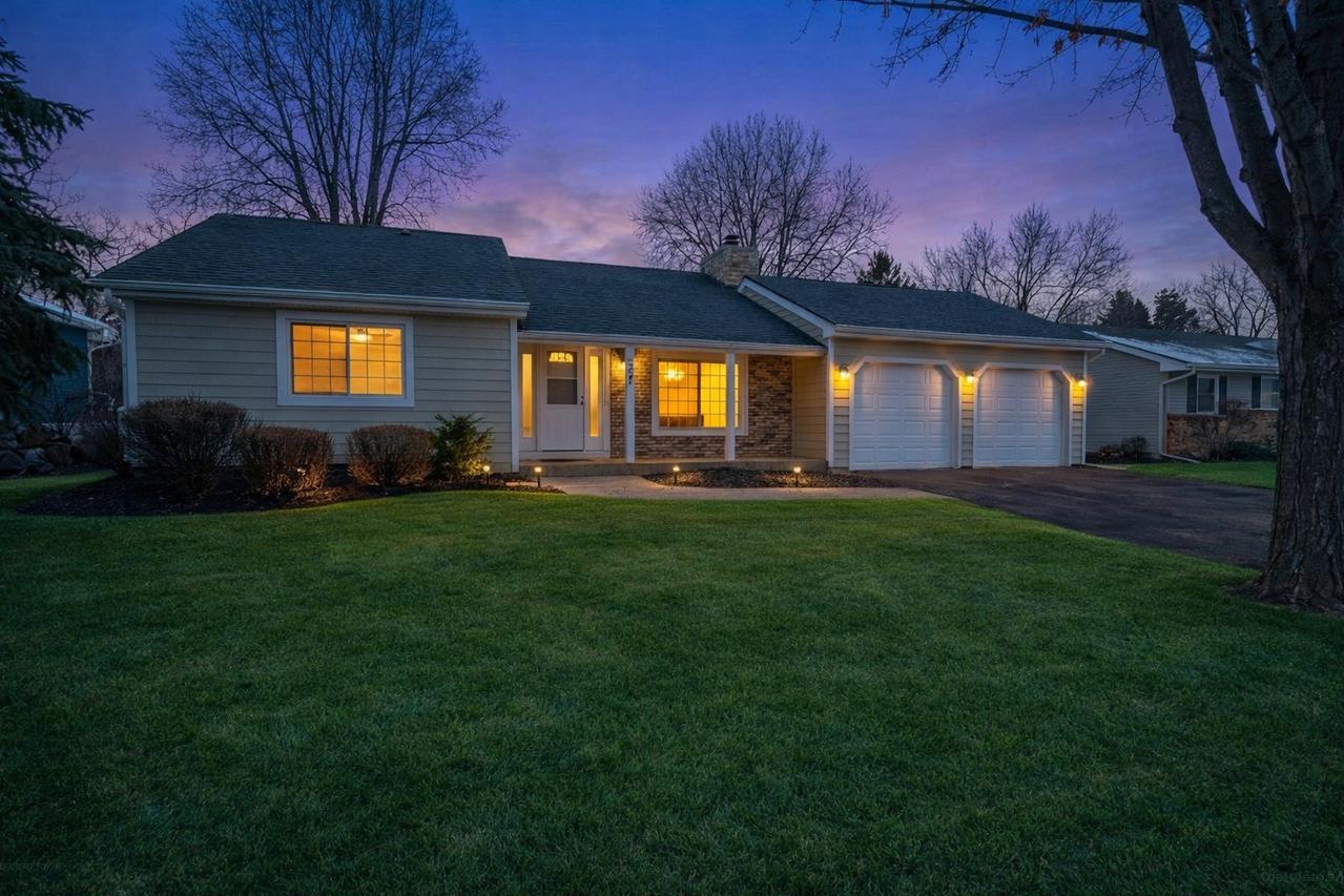 649 Wilbur Ct., Gurnee, IL 60031