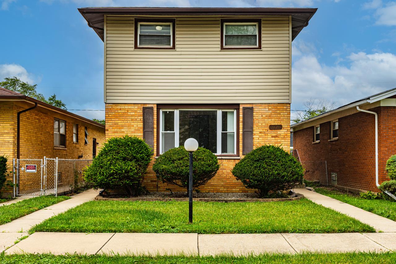 11740 S Loomis St., Chicago, IL 60643