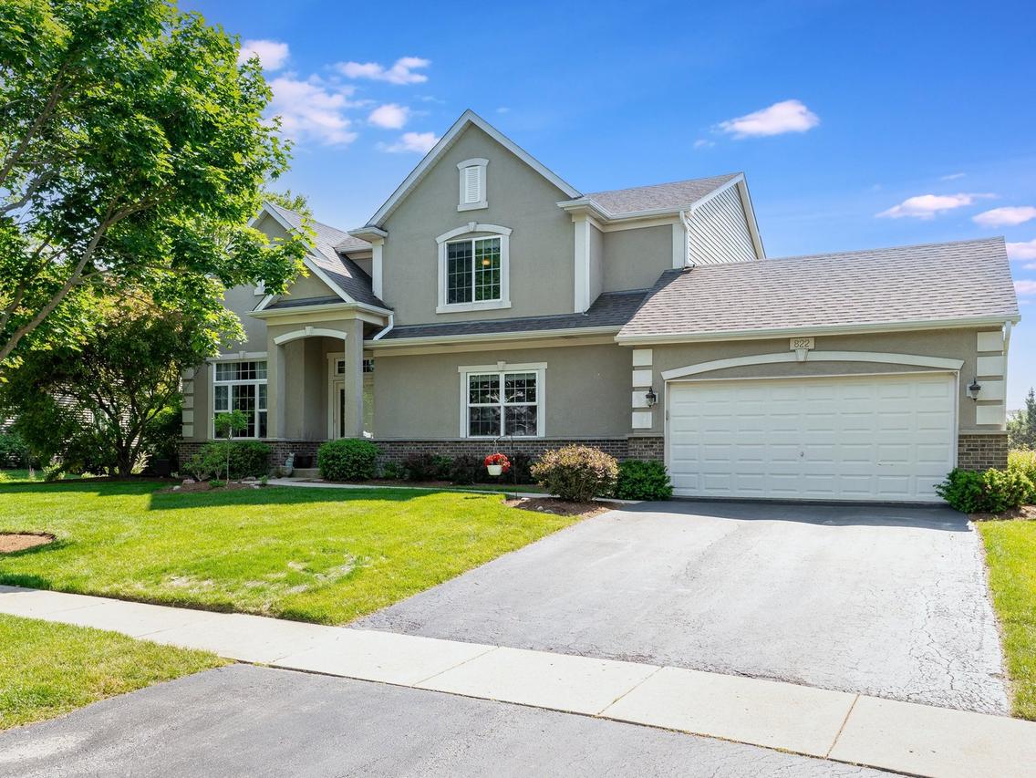 822 Longwood Dr., Lake Villa, IL 60046