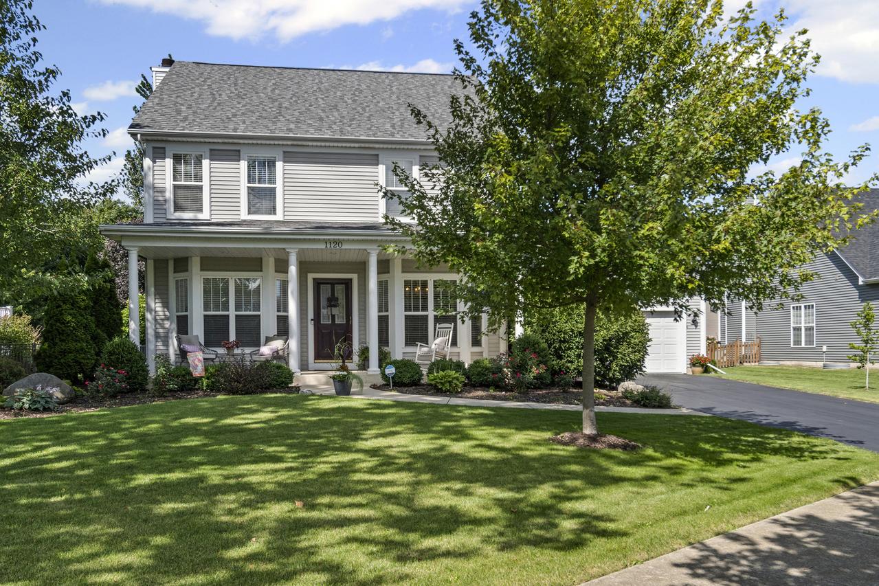 1120 Walker Ct., Elburn, IL 60119
