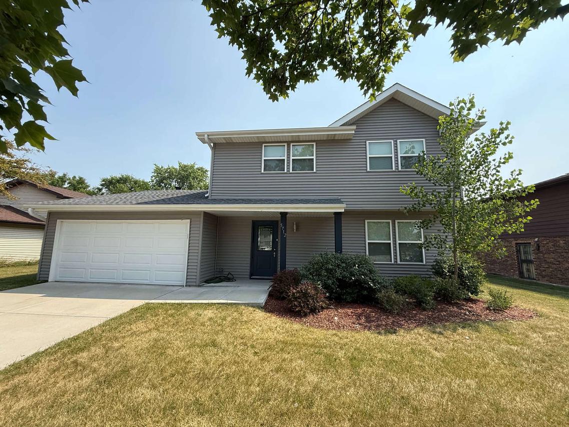 5712 Woodgate Dr., Matteson, IL 60443