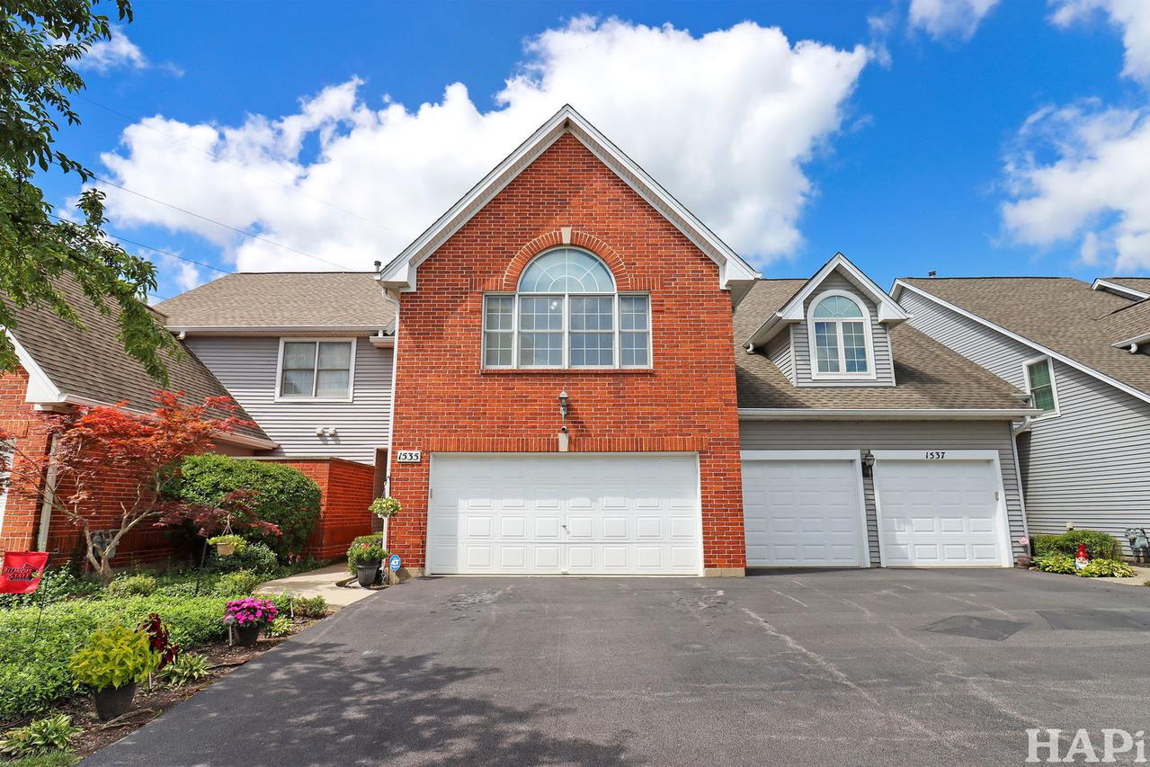 1535 W Ethans Glen Dr., Palatine, IL 60067