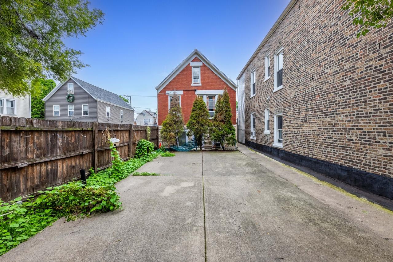 2841 S Trumbull Ave., Chicago, IL 60623