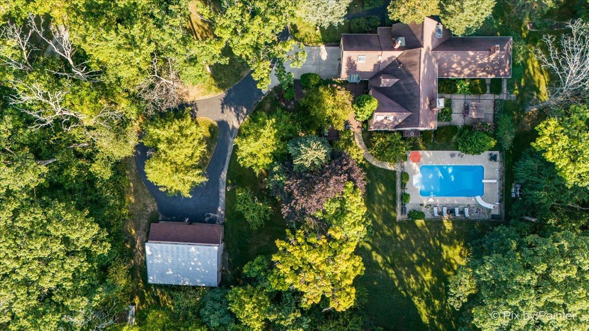 4915 Terra Cotta Rd., Crystal Lake, IL 60012