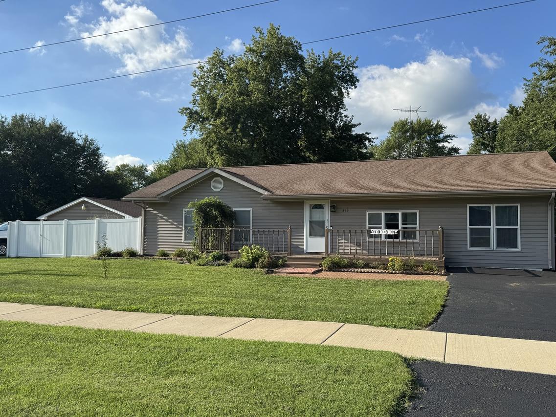 910 W Kennedy Rd., Braidwood, IL 60408