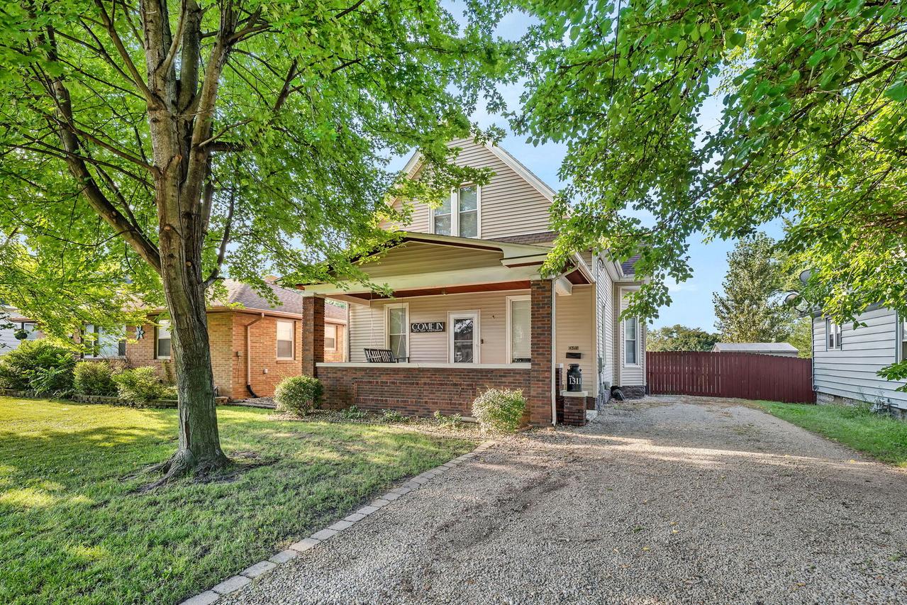 1311 E Broadway St., Streator, IL 61364