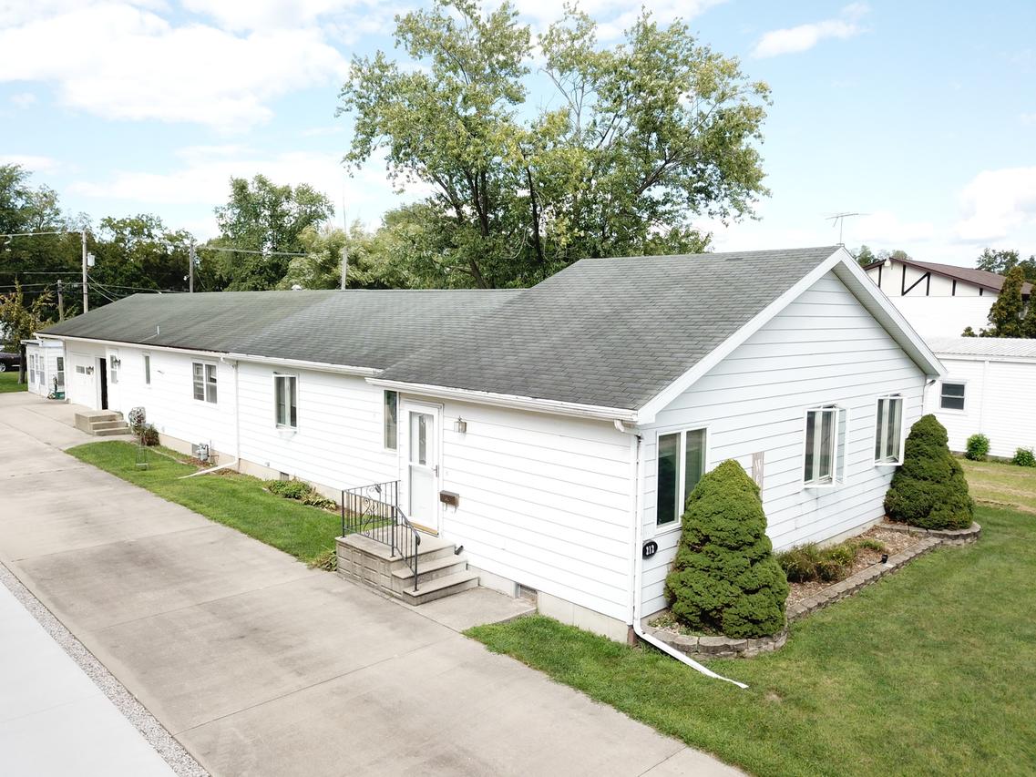 212 E Waupansie St., Dwight, IL 60420