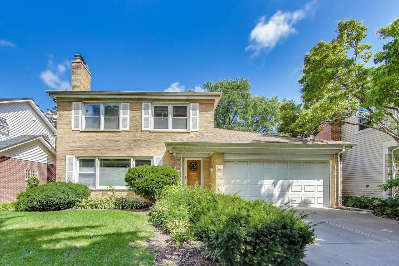 309 S Stratford Rd., Arlington Heights, IL 60004