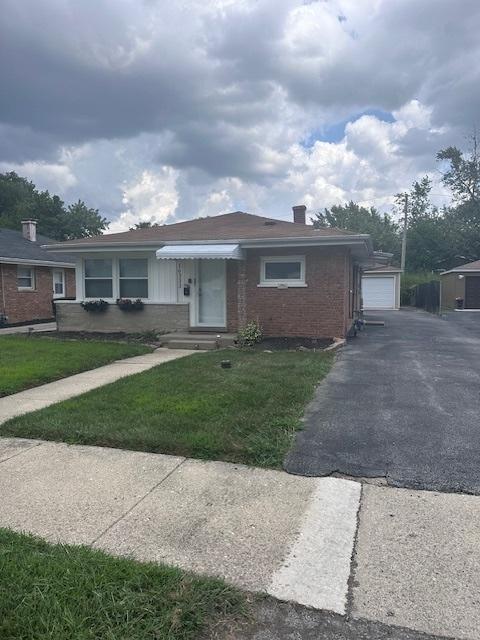 16333 Winchester Ave., Markham, IL 60428