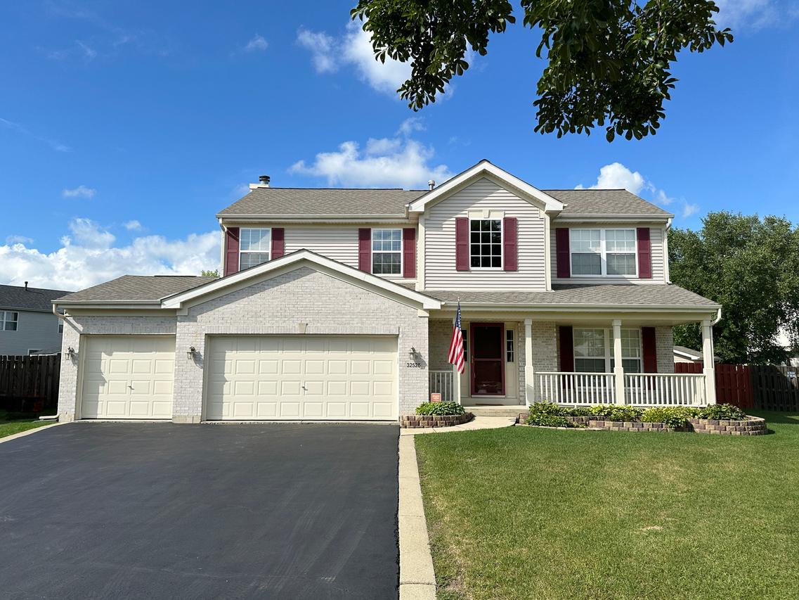 32526 Pilgrims Ct., Lakemoor, IL 60051