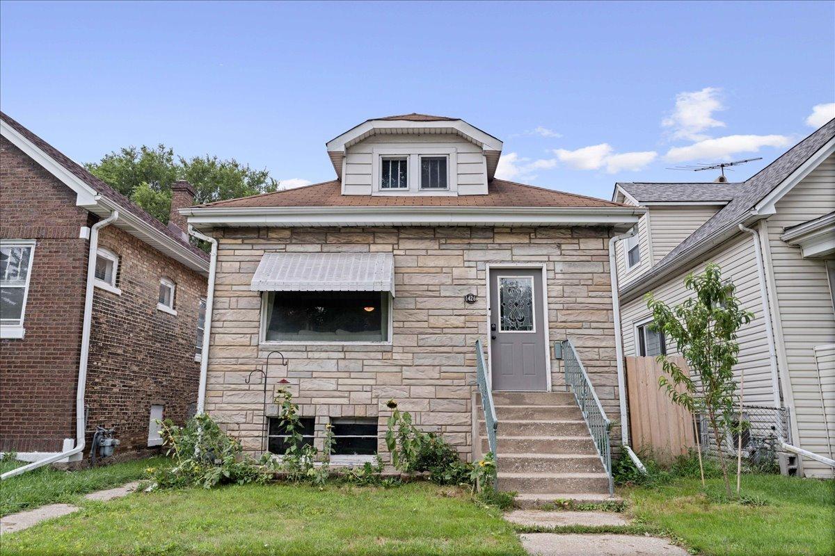 1426 Harvey St., Berwyn, IL 60402