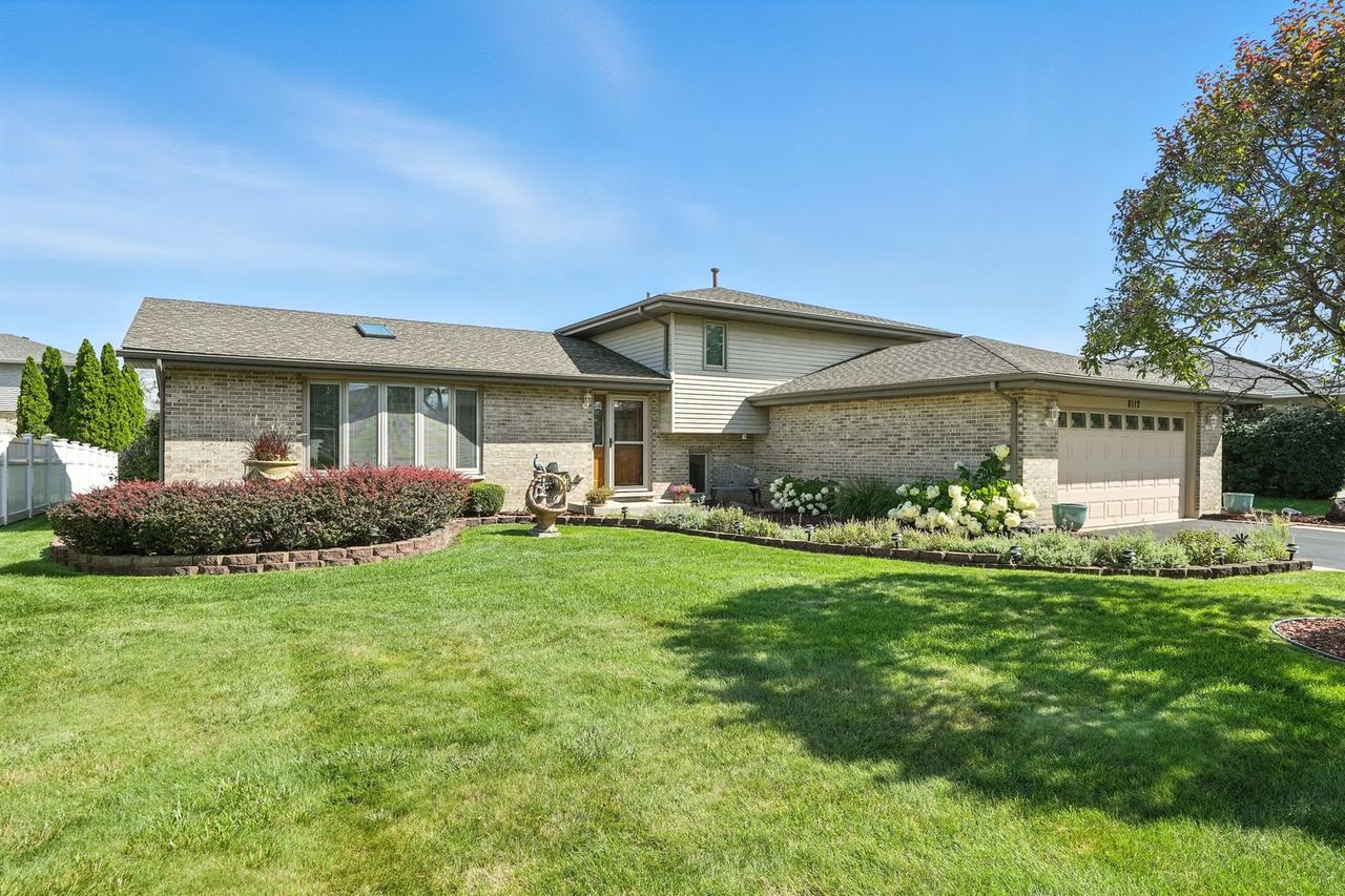 8112 161st Pl., Tinley Park, IL 60477