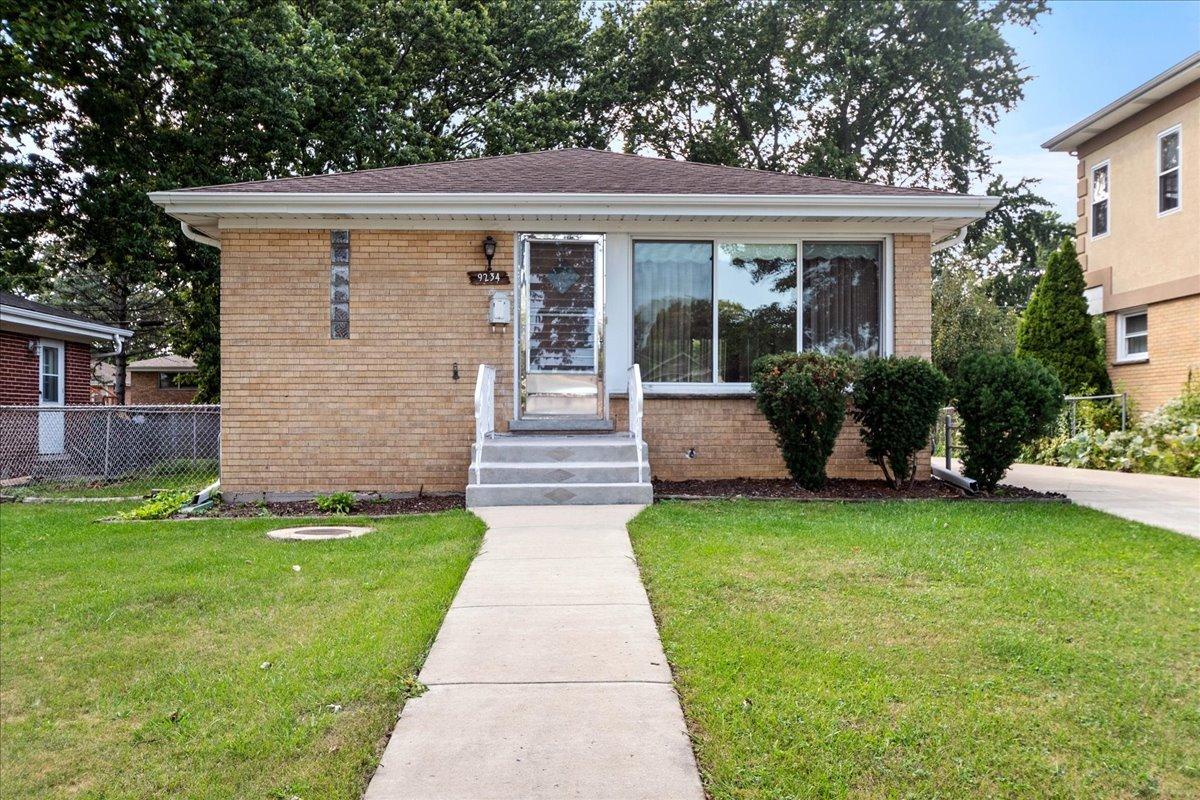 9234 Central Ave., Morton Grove, IL 60053