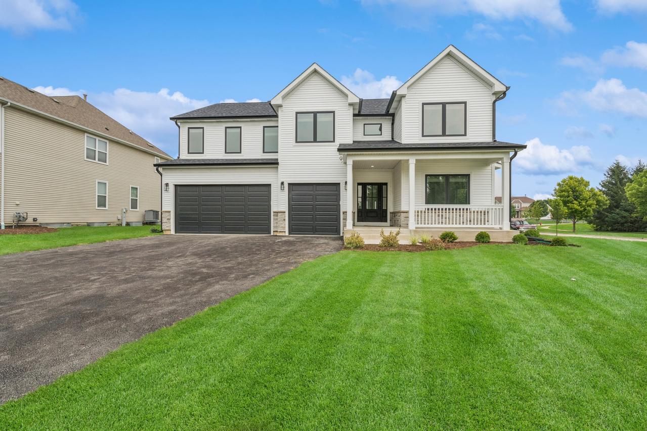 2148 Bartram Rd., North Aurora, IL 60542
