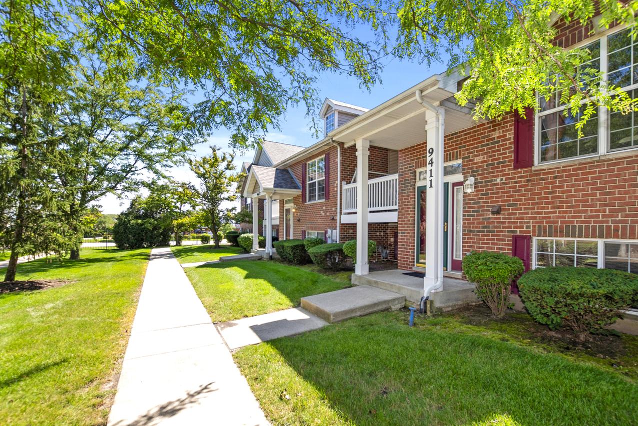 9411 Albany Ct., Orland Park, IL 60467