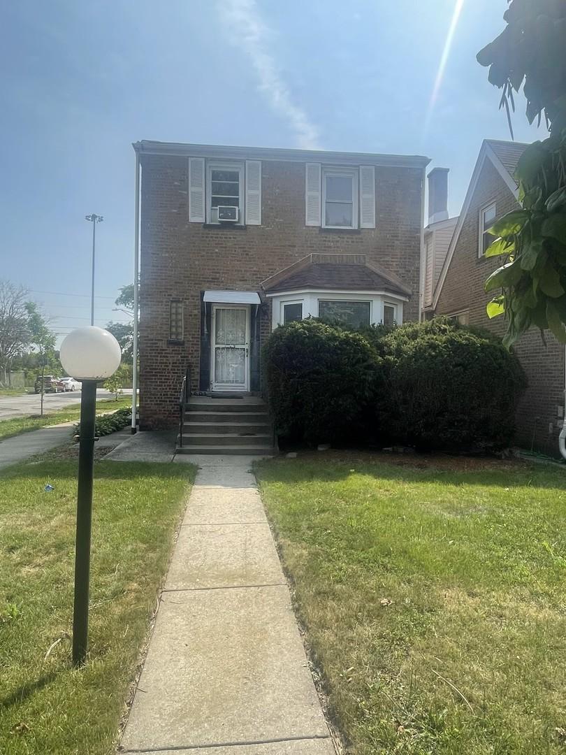 9601 S Perry Ave., Chicago, IL 60628