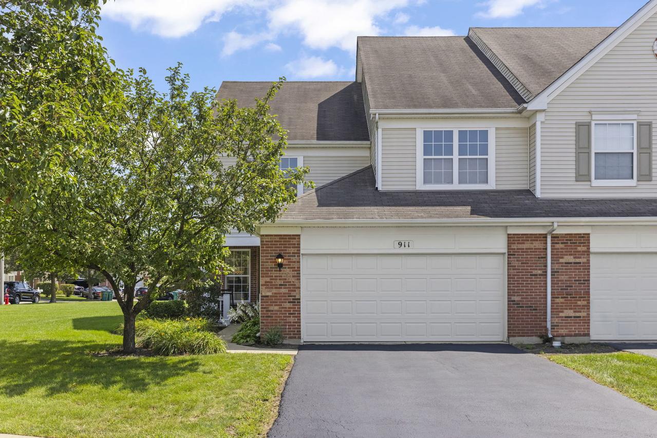 911 Bluebell Cir., Joliet, IL 60431