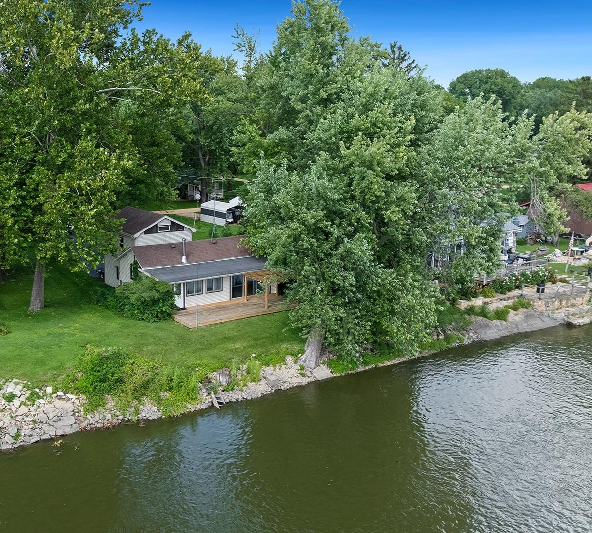 2811 S Brooks Island Rd., Oregon, IL 61061