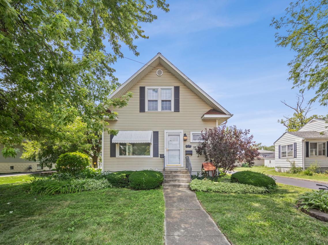 16430 S Park Ave., South Holland, IL 60473