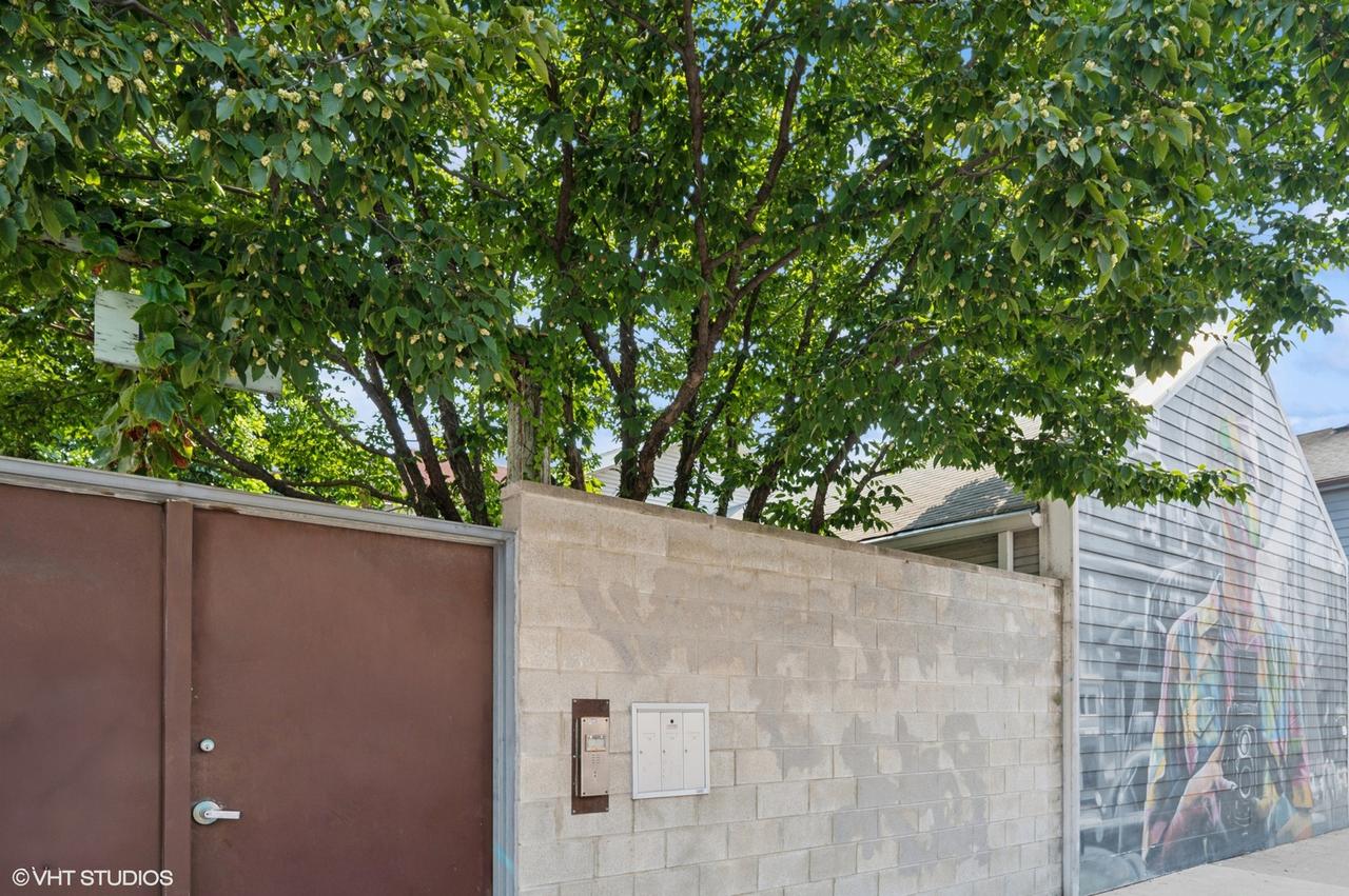 1653 W North Ave., Chicago, IL 60622