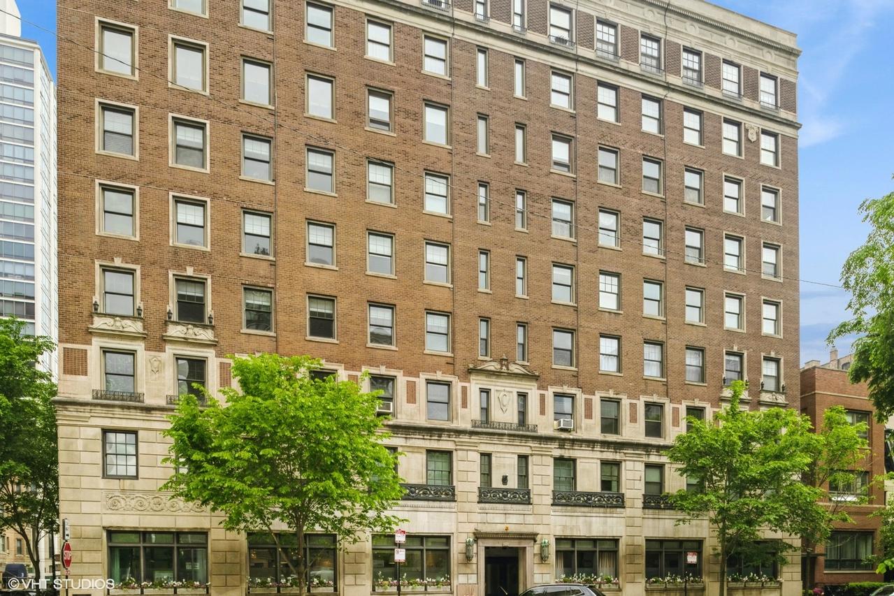 1255 N State Pkwy. #4G, Chicago, IL 60610