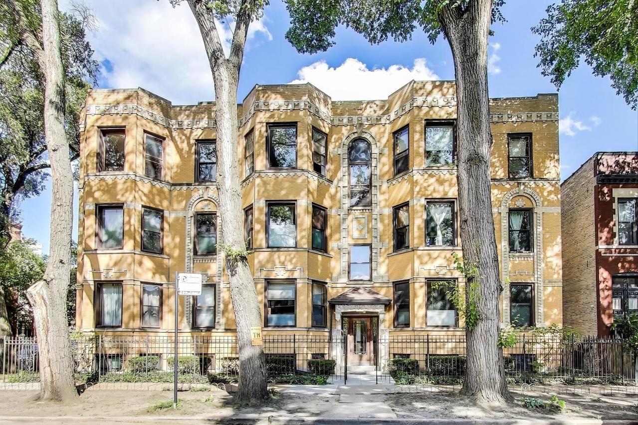 1021 N Hoyne Ave. #2A, Chicago, IL 60622