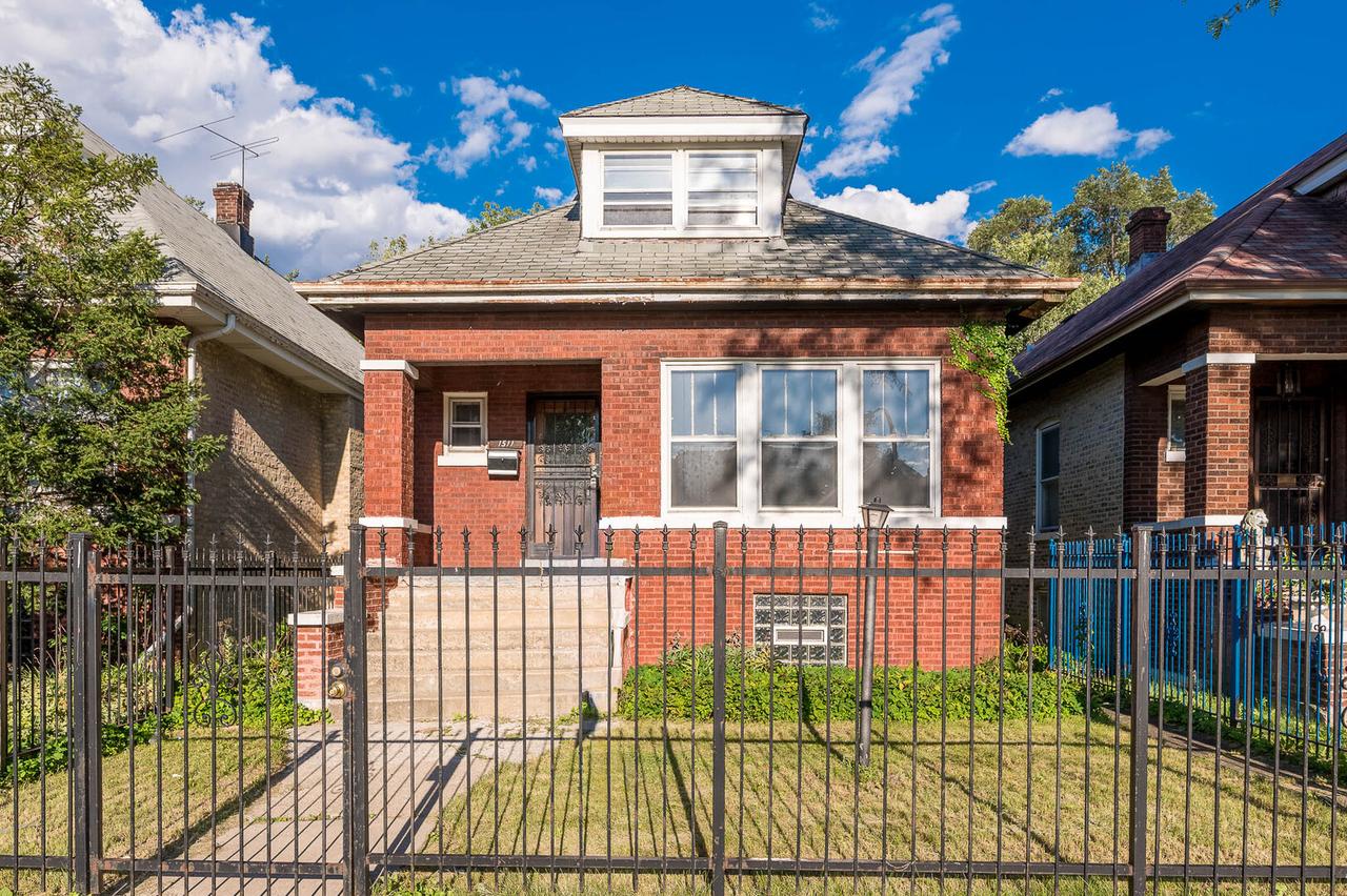 1511 N Lockwood Ave., Chicago, IL 60651