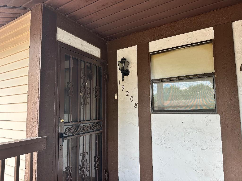 19208 Pine Dr. #204, Country Club Hills, IL 60478