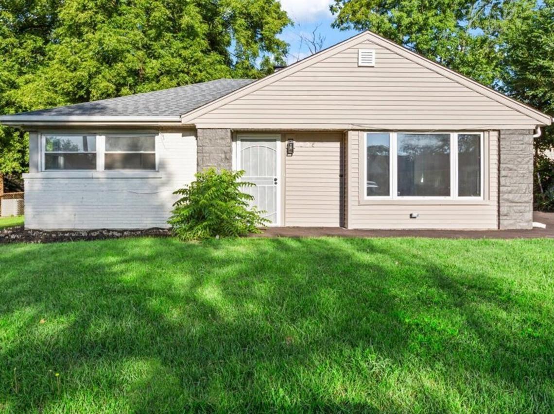 326 Nassau St., Park Forest, IL 60466