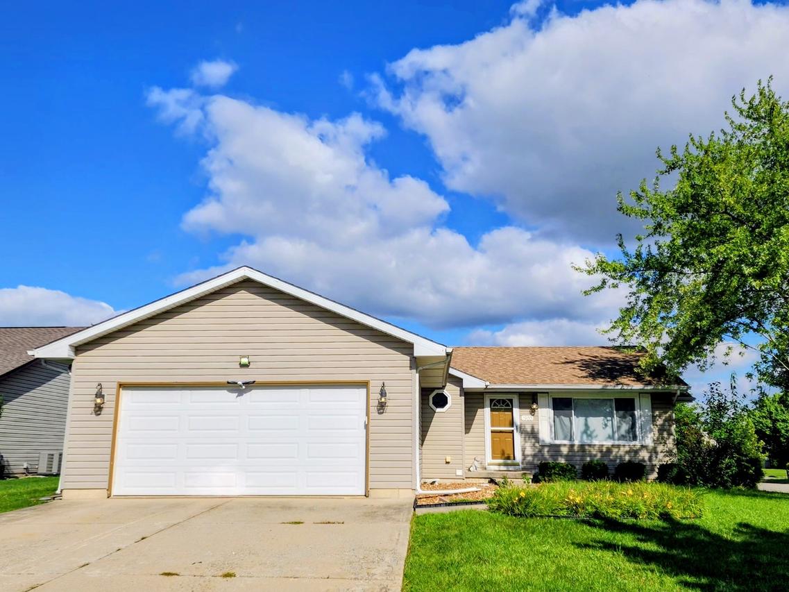 1900 Mystic Dr., Plainfield, IL 60586