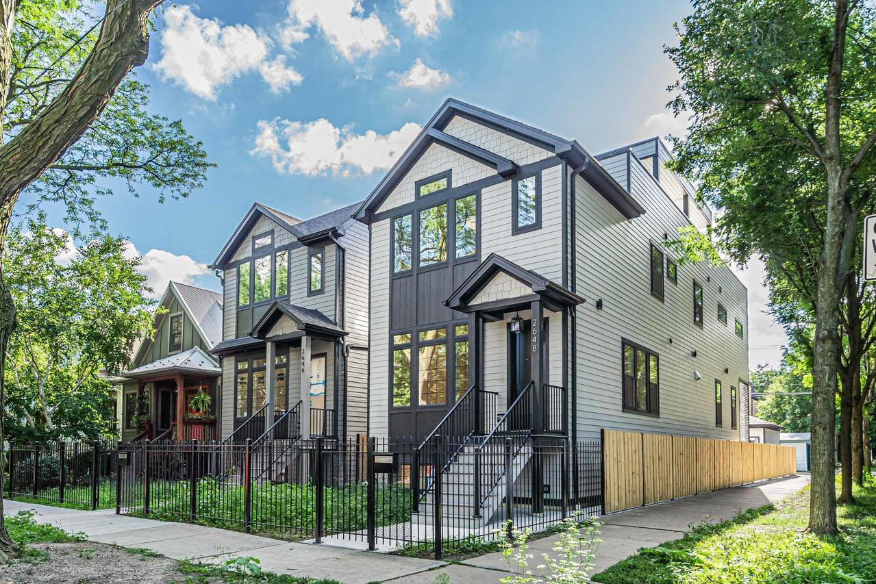 2648 N Whipple St., Chicago, IL 60647
