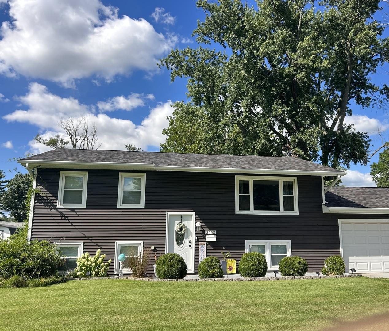 3552 E Orchard Dr., Decatur, IL 62521