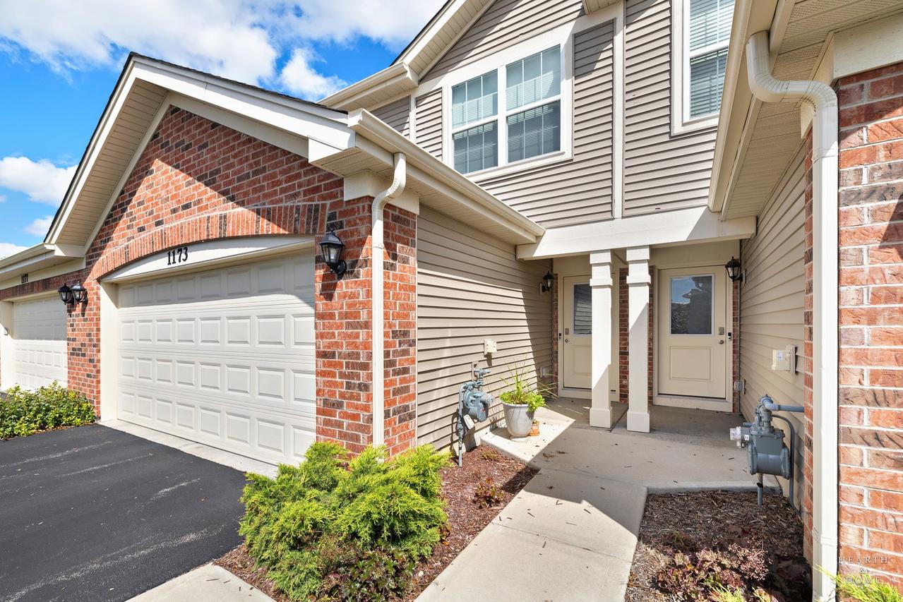 1173 Amber Dr., Cary, IL 60013