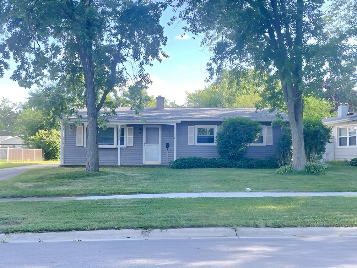 18595 W Judy Dr., Gurnee, IL 60031