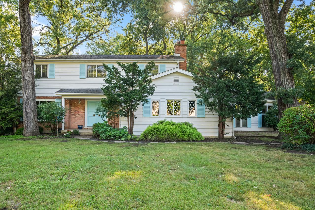 21 Ferndale Rd., Deer Park, IL 60010