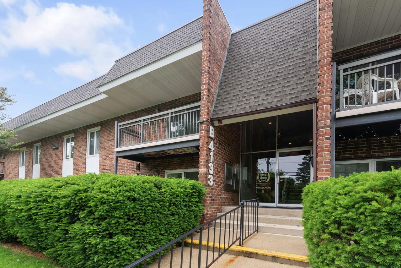 [Address Hidden by Seller], Downers Grove, IL 60515