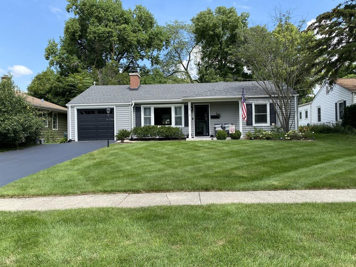 1913 E Liberty Dr., Wheaton, IL 60187