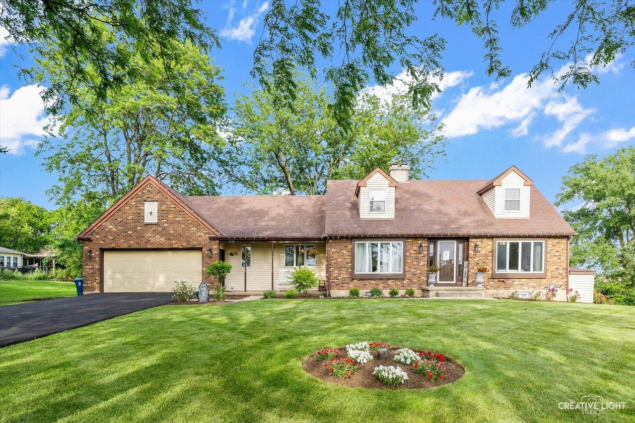 5250 Douglas Rd., Oswego, IL 60543
