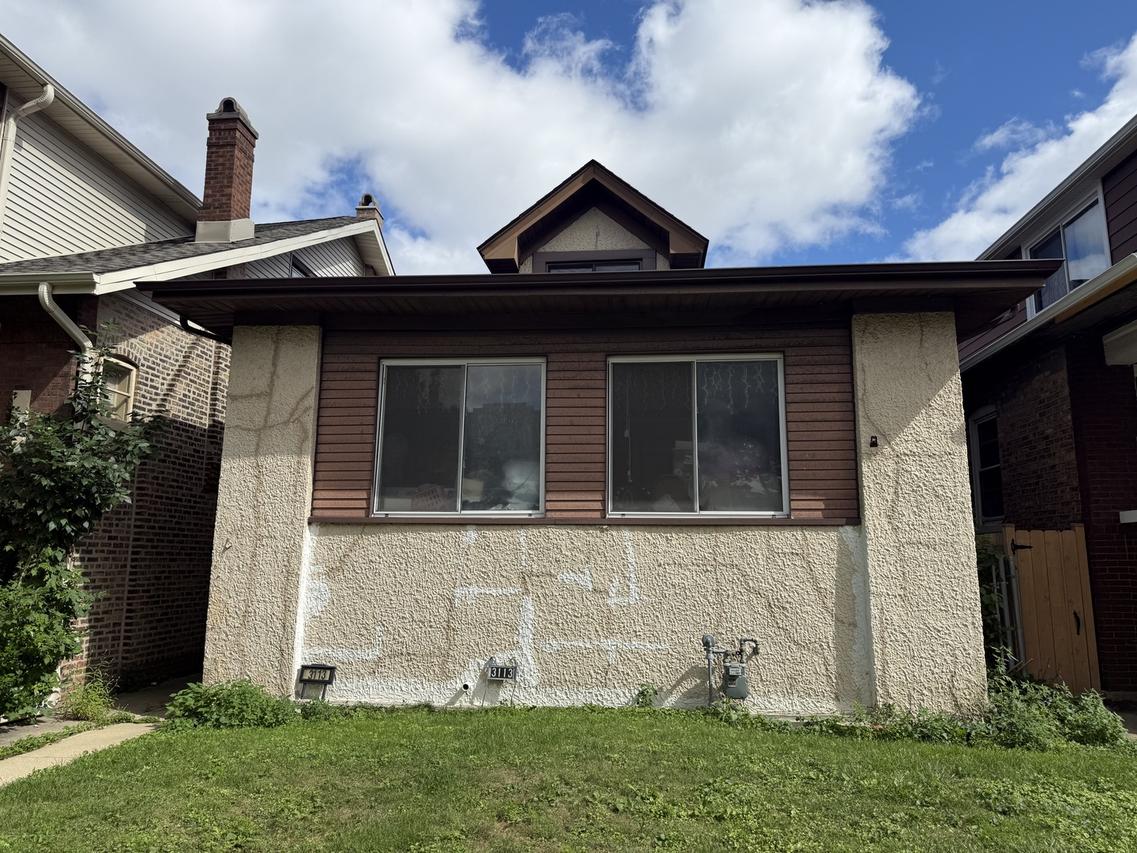3113 N Springfield Ave., Chicago, IL 60618
