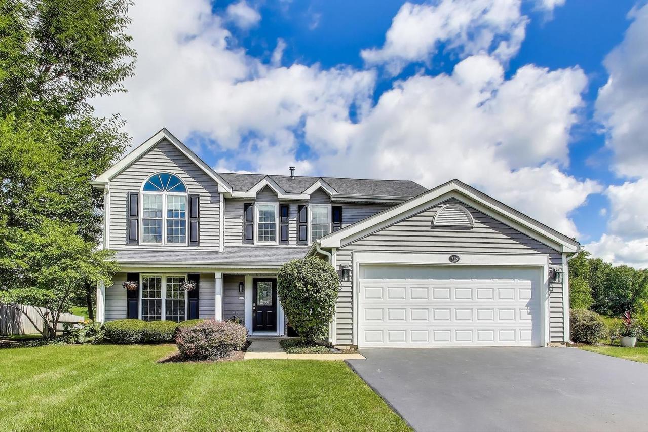 715 Cypress Bridge Rd., Lake Zurich, IL 60047